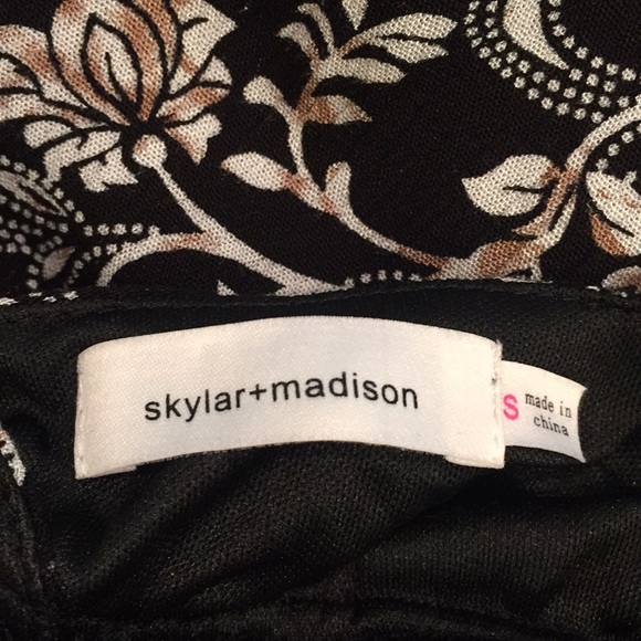 💥NWT Flounced Hem Strappy Romper - Picture 5 of 6